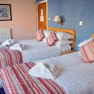  Hotel Devon Towers